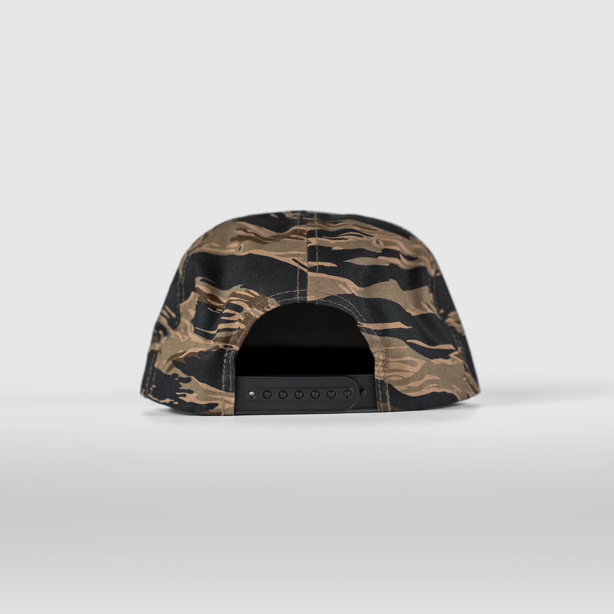 Tora 5 Panel Snapback